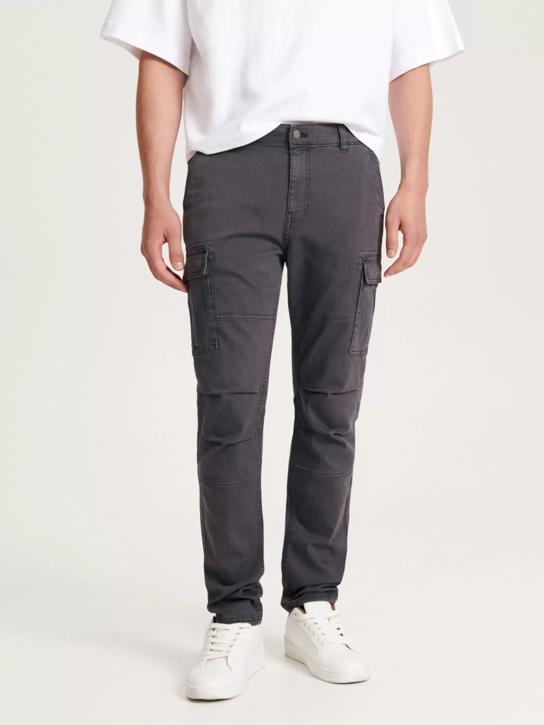 RESERVED Spodnie Cargo Slim Fit Clearance