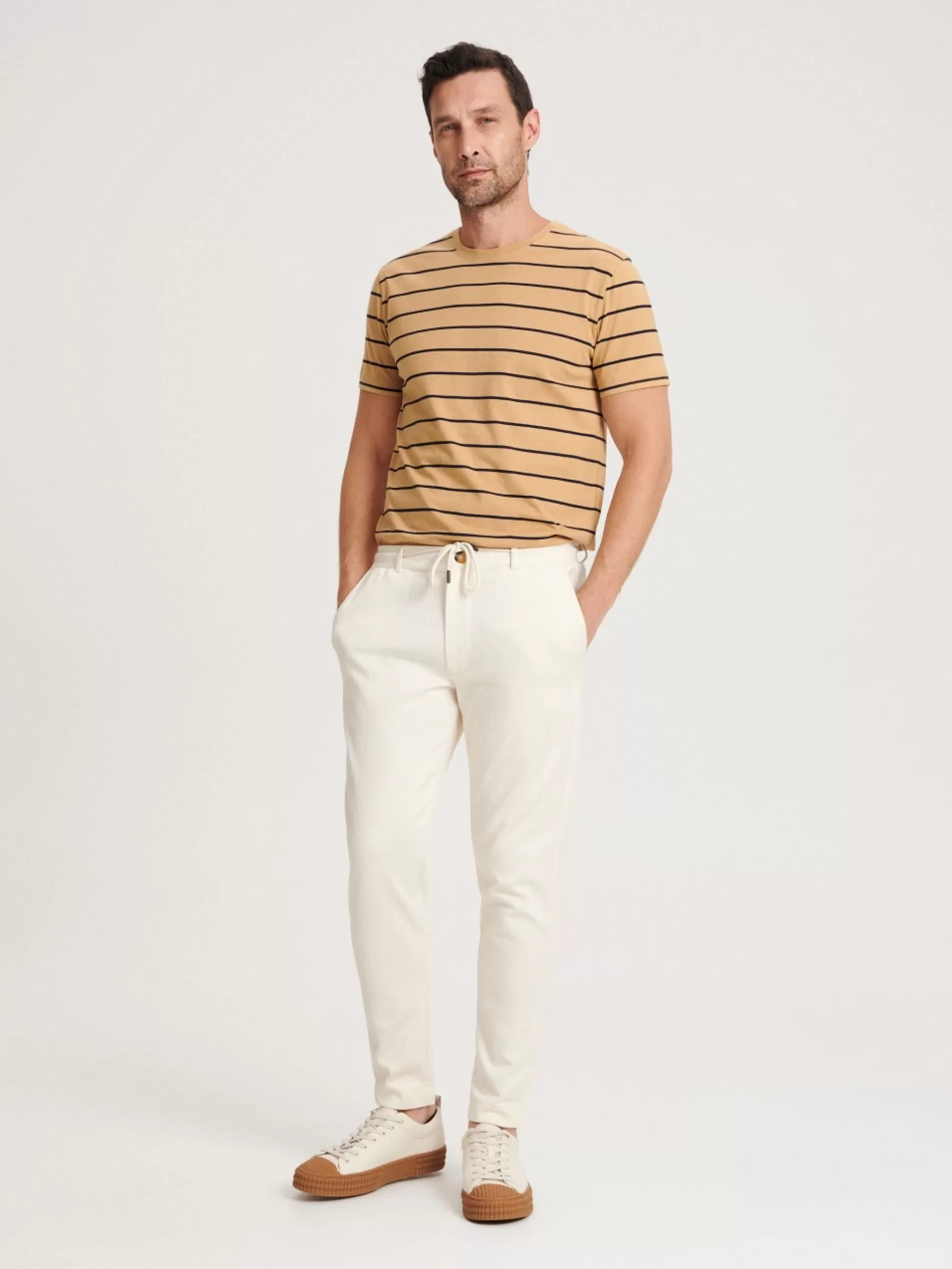 RESERVED Spodnie Chino Slim Discount