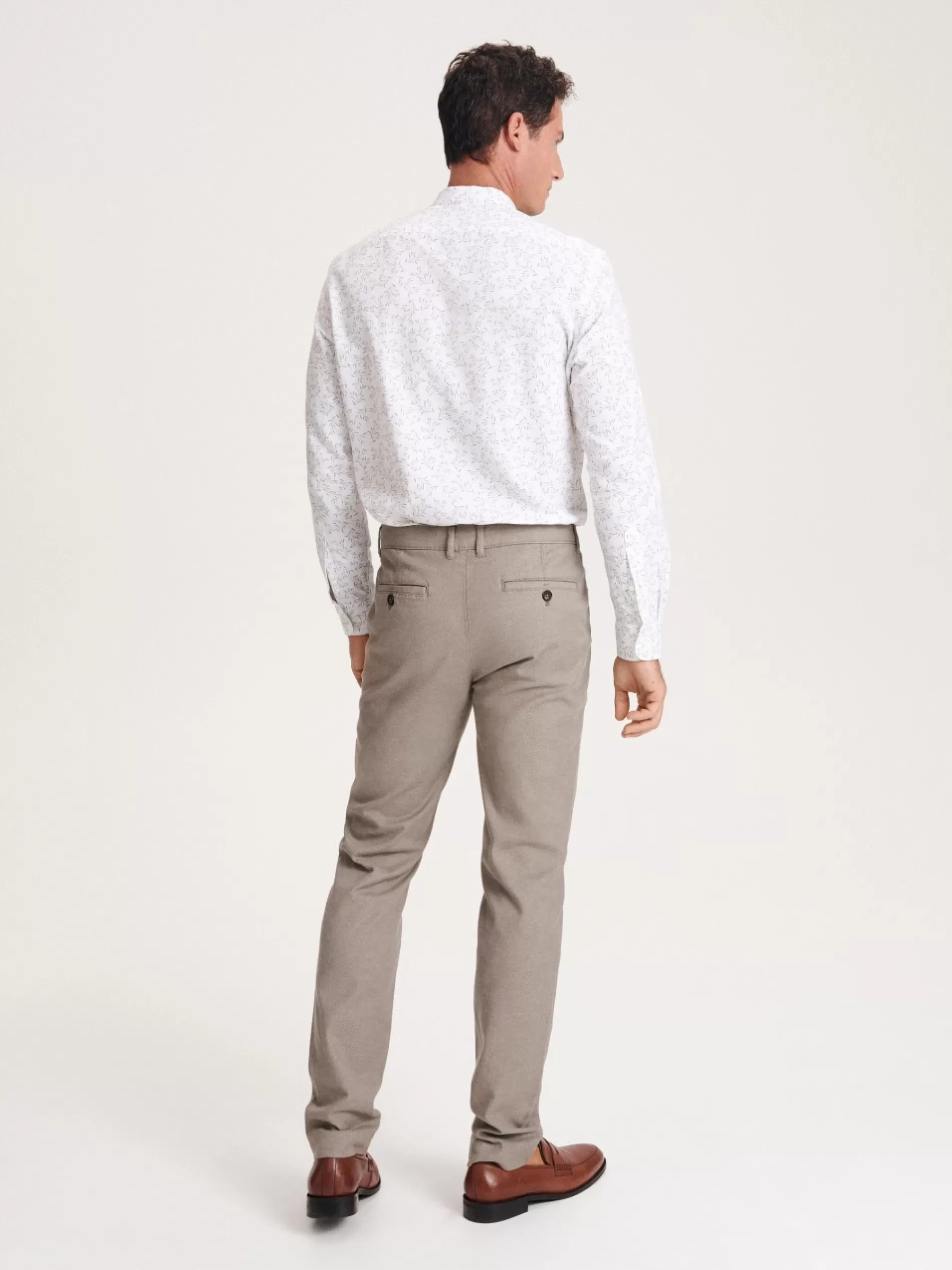 RESERVED Spodnie Chino Slim Fit Online