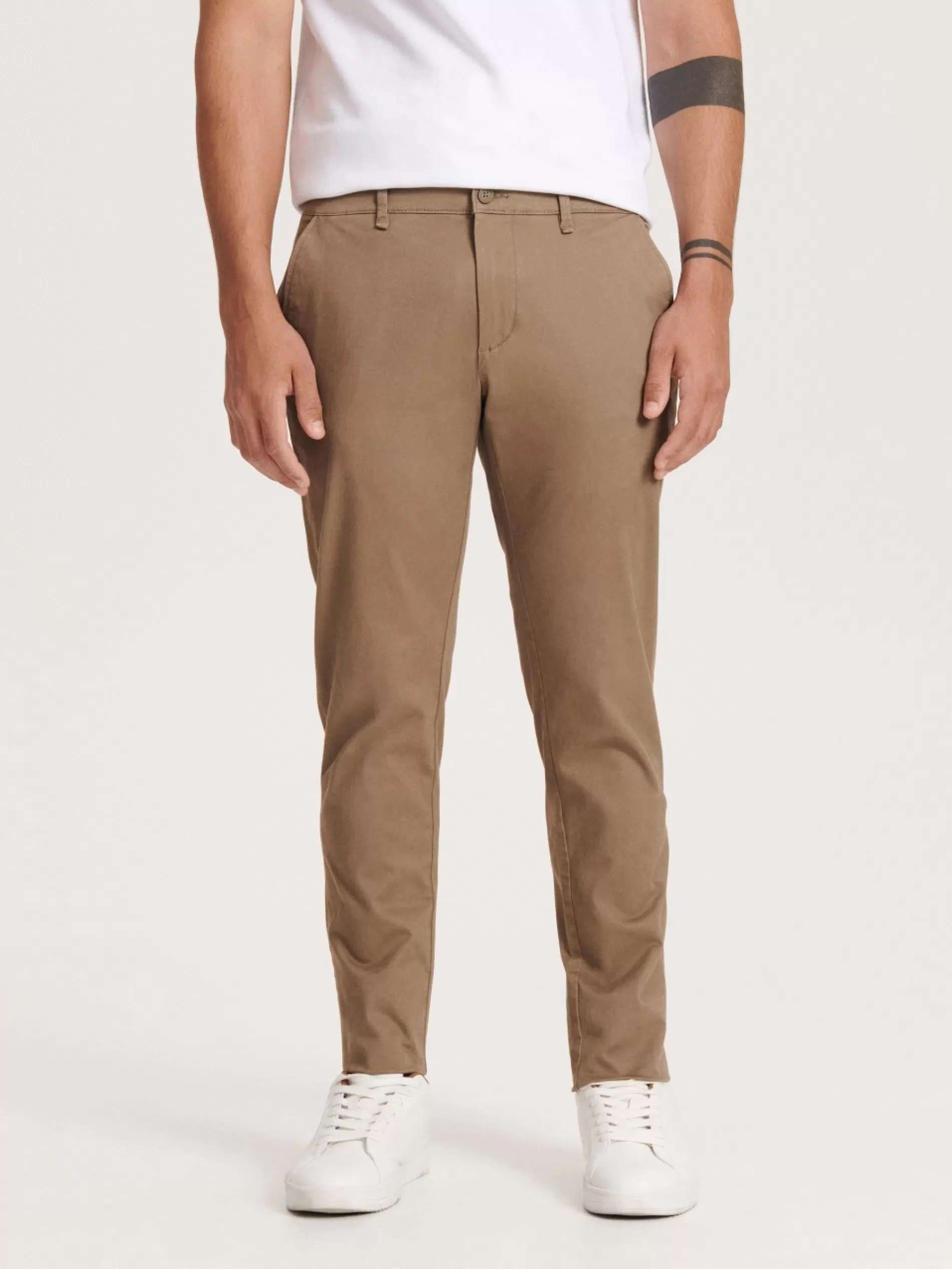 RESERVED Spodnie Chino Slim Fit Clearance