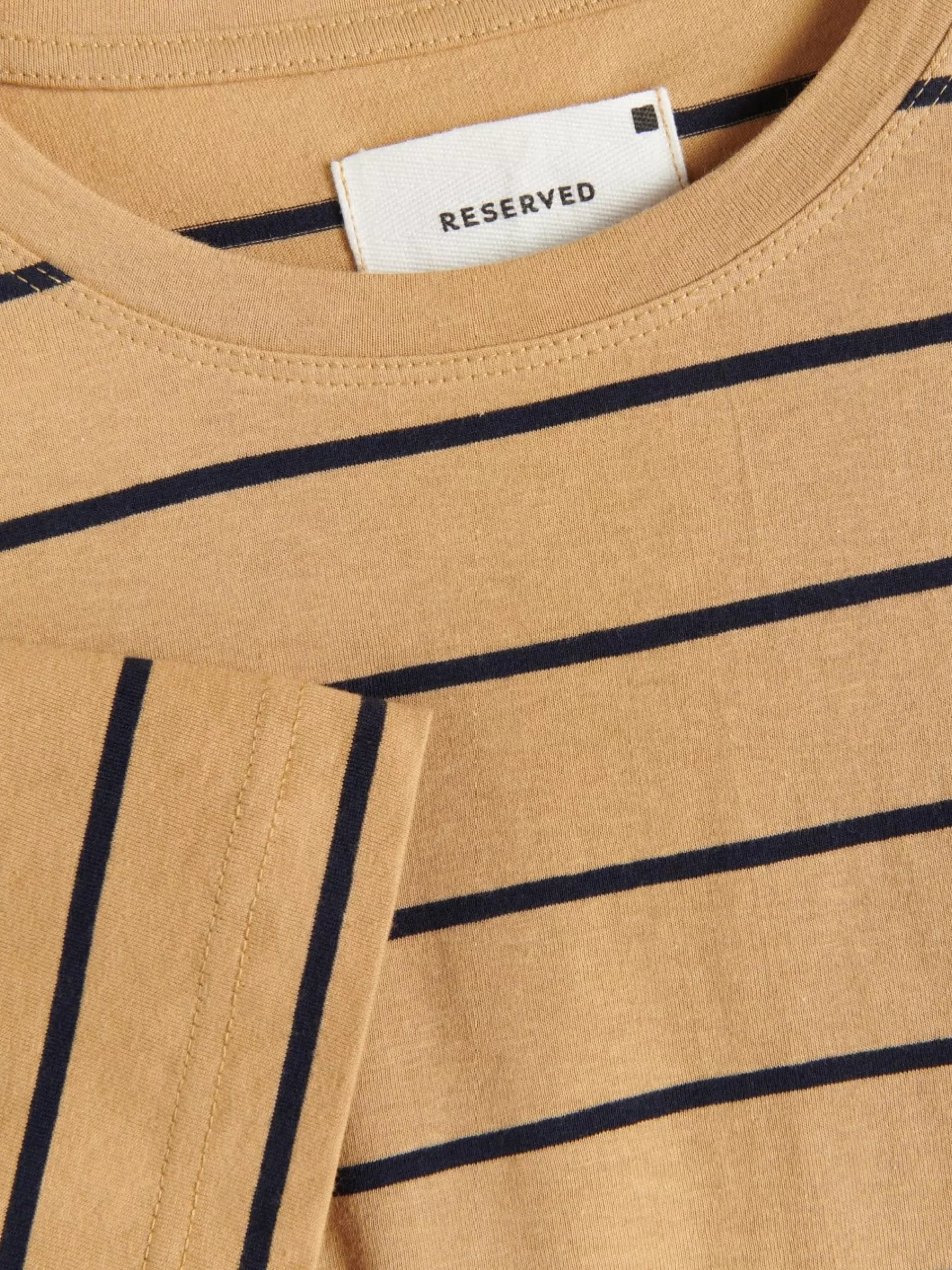 RESERVED T-Shirt Regular W Paski Cheap