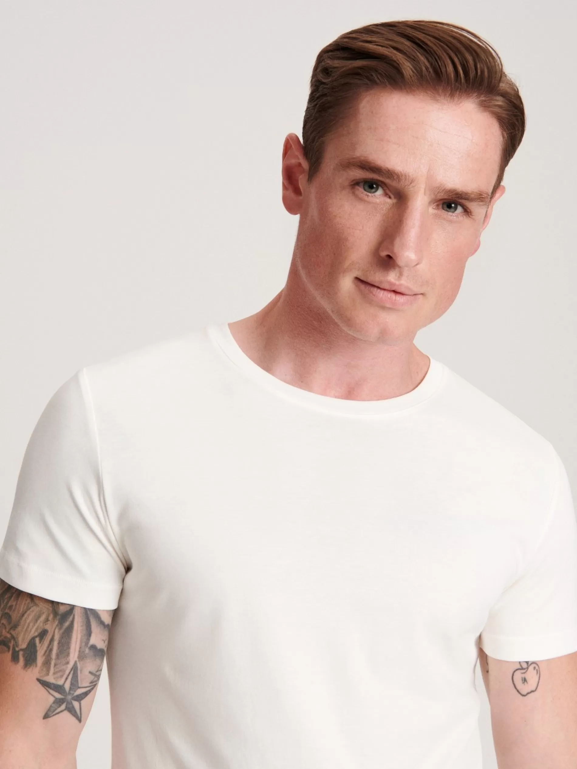 RESERVED T-Shirt Slim Fit Fashion